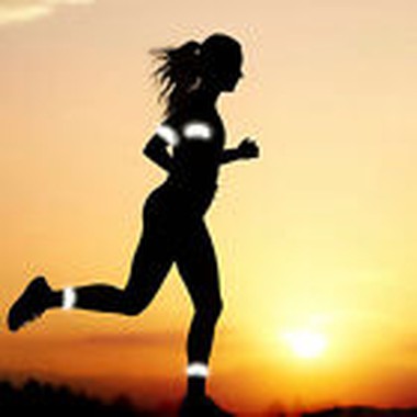 Quão eficazes são as tiras reflexivas em acidentes de trânsito?