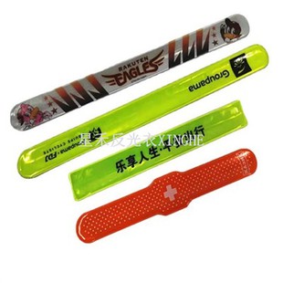 Fita reflexiva de PVC com pulseira reflexiva